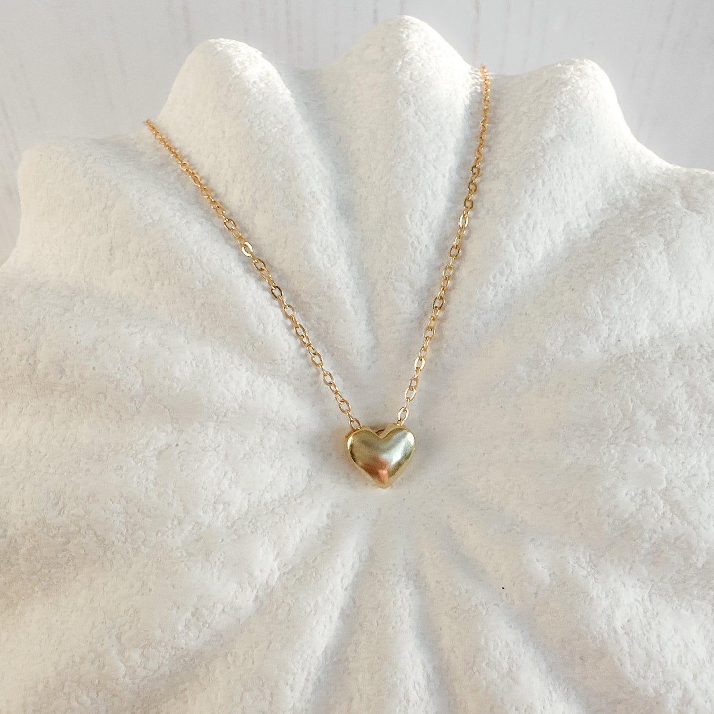 The Taylor Heart Necklace