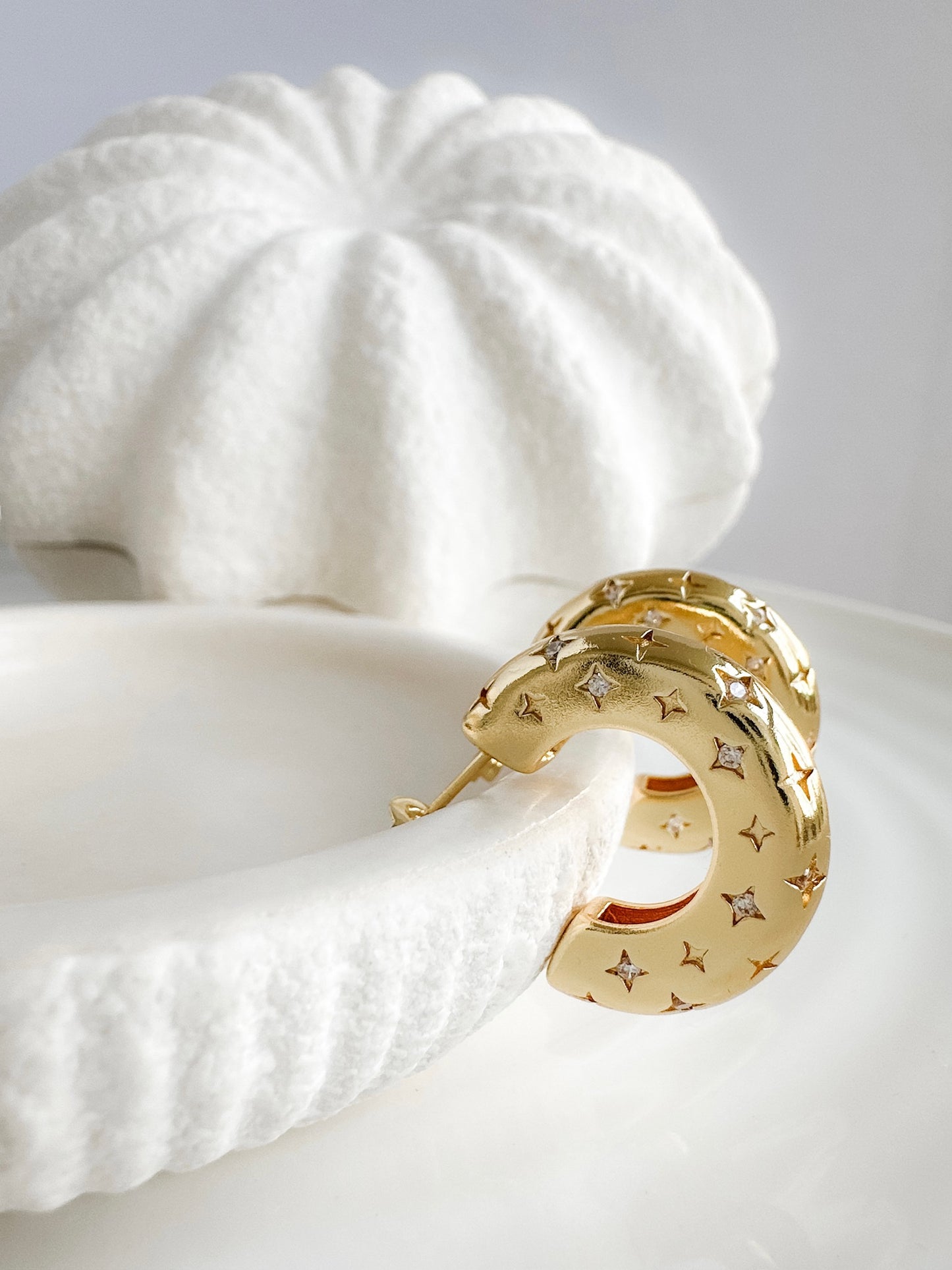 Astrid Gold Earrings